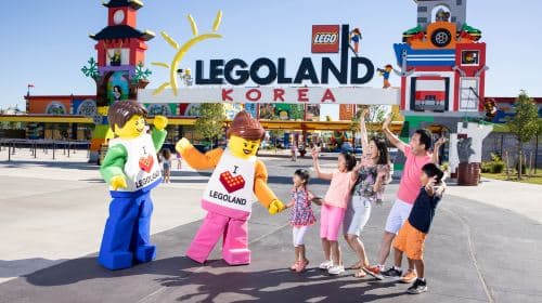 Legoland Admission Ticket with Round-trip Transfer from Seoul Day Tours