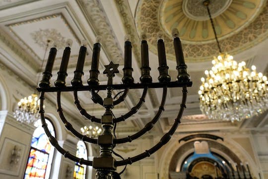 Casablanca Jewish heritage tour with kosher lunch