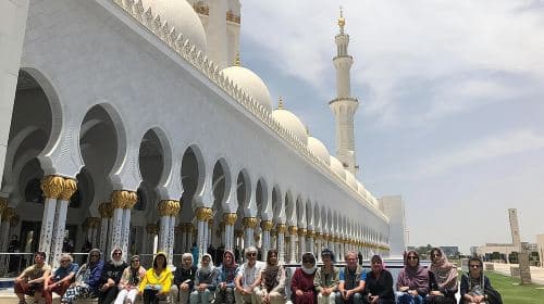 Half day City Tour of Abu Dhabi with Sheikh Zayed Grand mosque Day Tours