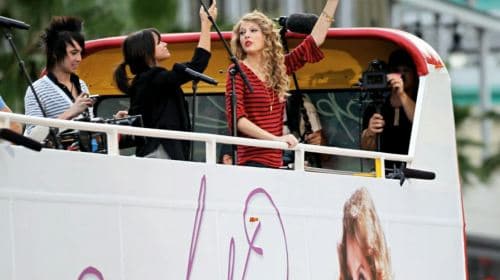 24-hour Los Angeles hop-on, hop-off city tour Transfer Services