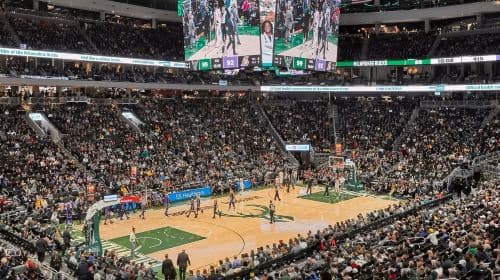 NBA Milwaukee Bucks Homeチケット