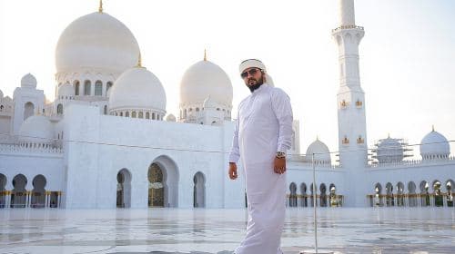 From Dubai: Abu Dhabi Sheikh Zayed Grand Mosque Guided Tour Day Tours