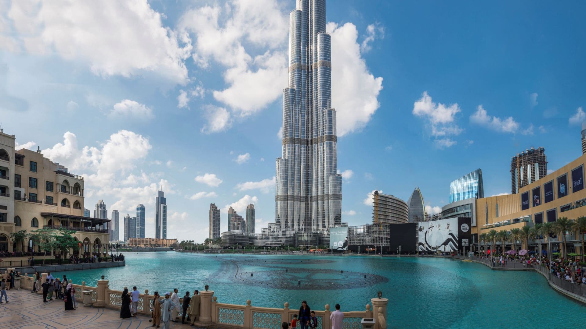 Modern Dubai City tour with Transfer from Abu Dhabi/Ras Al Khaimah Hotels Accompanied Language Guide