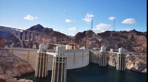 West Canyon + Hoover Dam + Seven Magic Mountains Day Tour with Lunch (Small Group of 13 Travelers) Day Tours