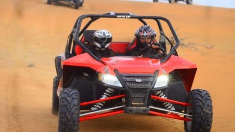 Experiência de Pilotagem de Buggy no Deserto