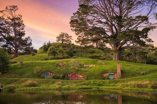 Middle earth experience - Hobbiton movie set and Te Puia geothermal valley