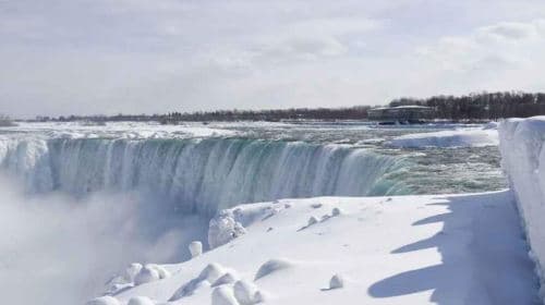 Da Toronto: Tour delle Meraviglie Invernali delle Cascate del Niagara