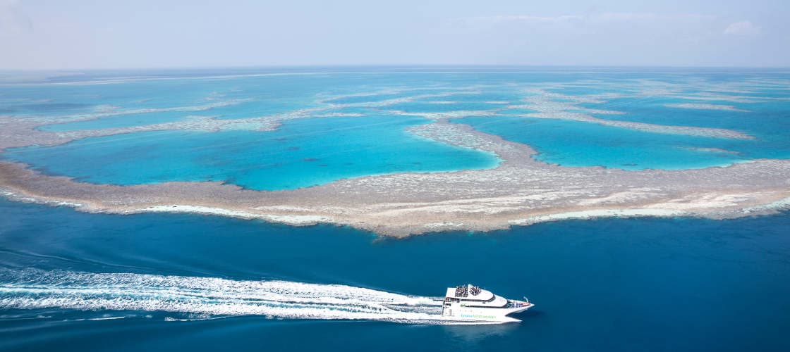 Great Barrier Reef Cruise to Hardy Reef Pontoon