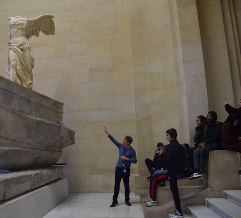 Paris: Best of the Louvre Guided Tour with Pre-booked Ticket