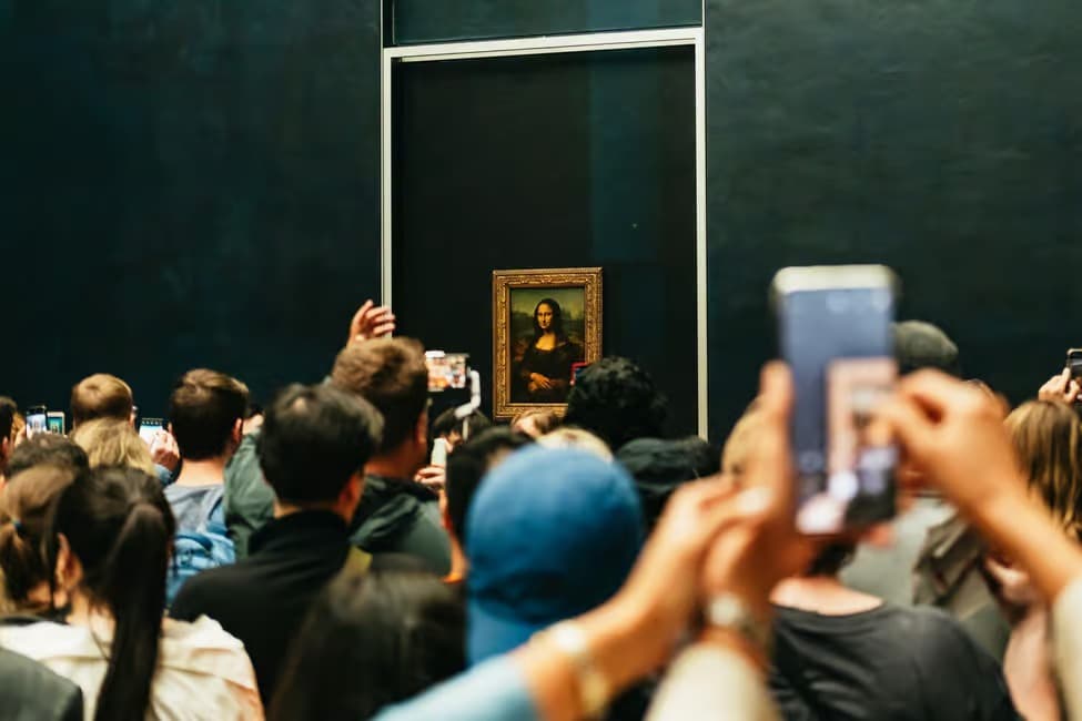 Paris: Acesso Prioritário ao Louvre com Anfitrião - Direto à Mona Lisa