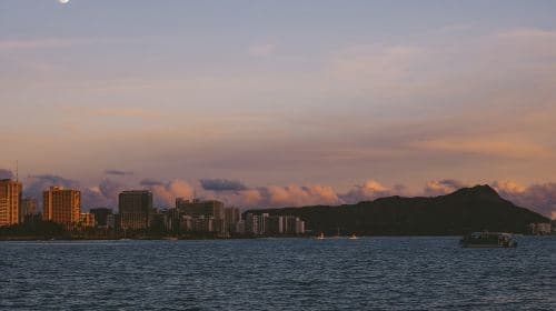 Oahu: Waikiki BYOB Sunset Cruise Day Tours