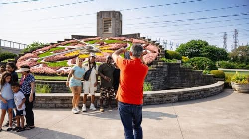 Toronto: Tour giornaliero delle Cascate del Niagara con crociera in barca opzionale