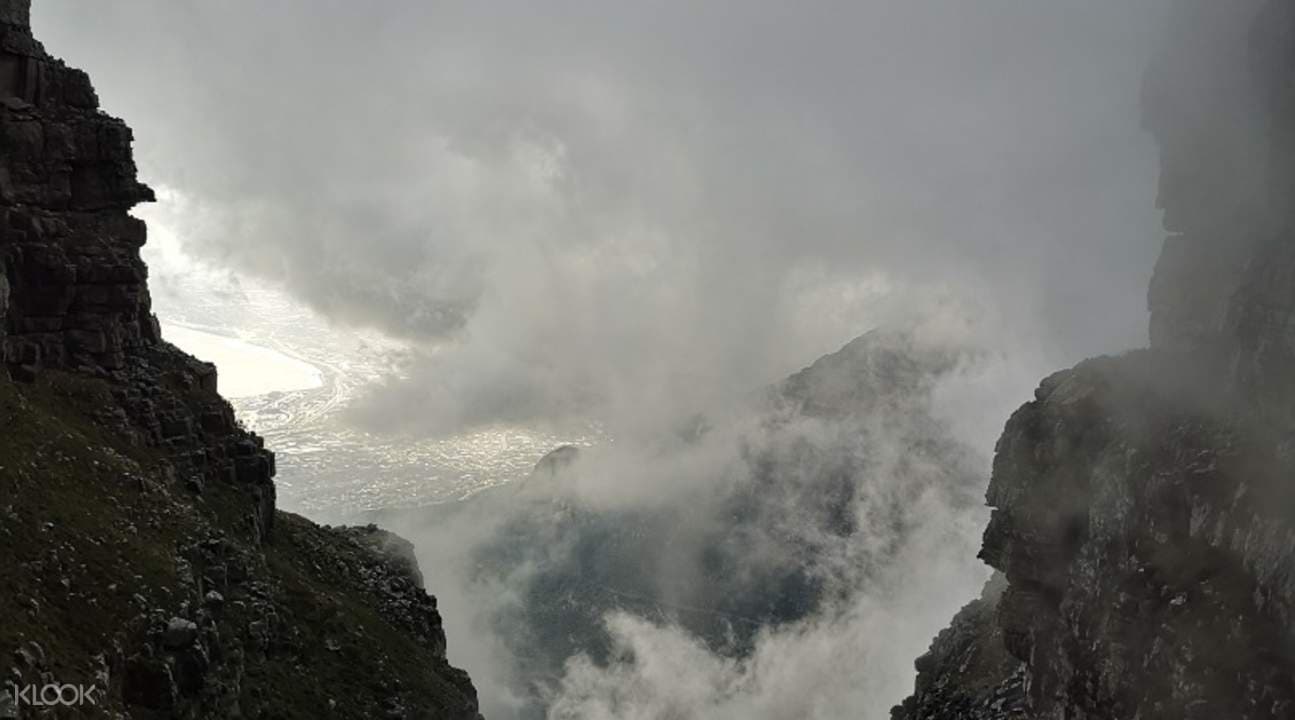 Platteklip Gorge Guided Hike Experience from Cape Town