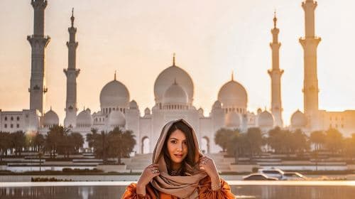 Private Tour in Abu Dhabi City with BAPS Temple Day Tours