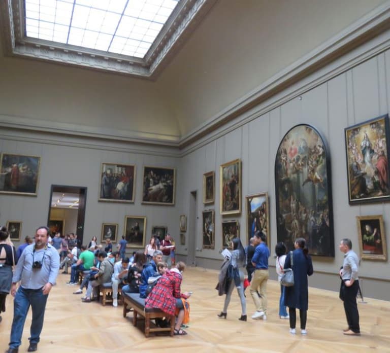 Paris: Louvre Museum Ticket with Masterpieces Audio Guide