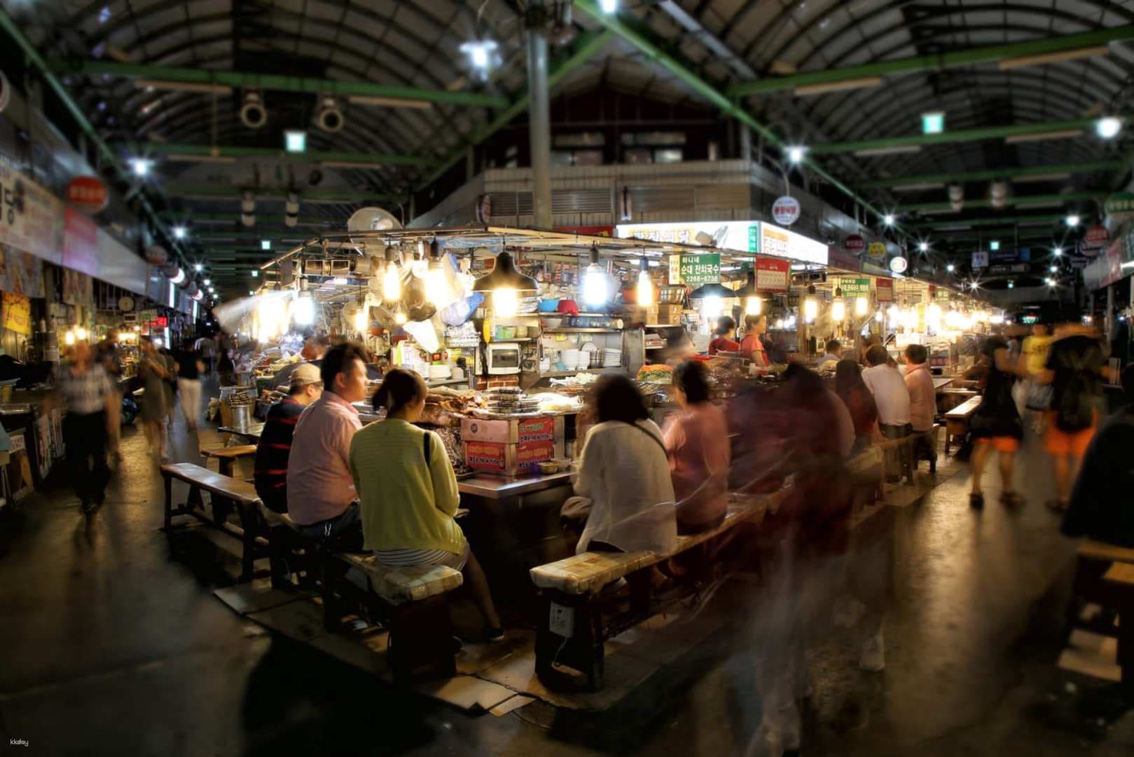 Piesza wycieczka po Seulu: Wyjątkowa wycieczka kulinarna po targu Gwangjang Market | Korea Południowa