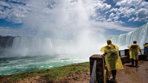 Da Toronto: Tour in autobus delle Niagara Falls con crociera in battello