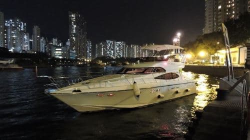 Private Romantic Dinner for 2 on Luxury Yacht