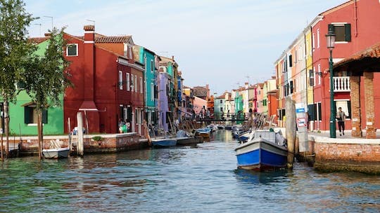 Murano Glassblowing & Burano Lace-Making Private Boat Tour in Venice