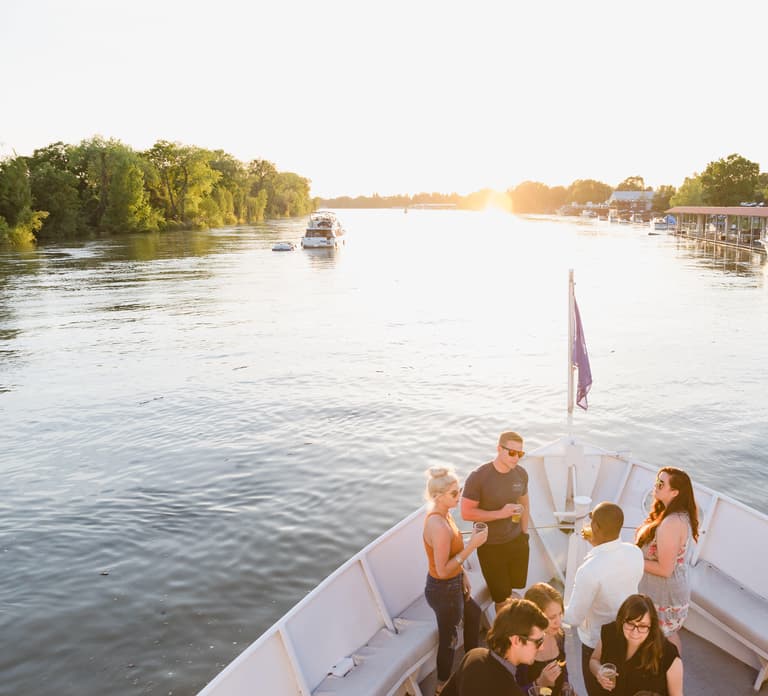 Sacramento: City Cruises River Cruise with History Guide