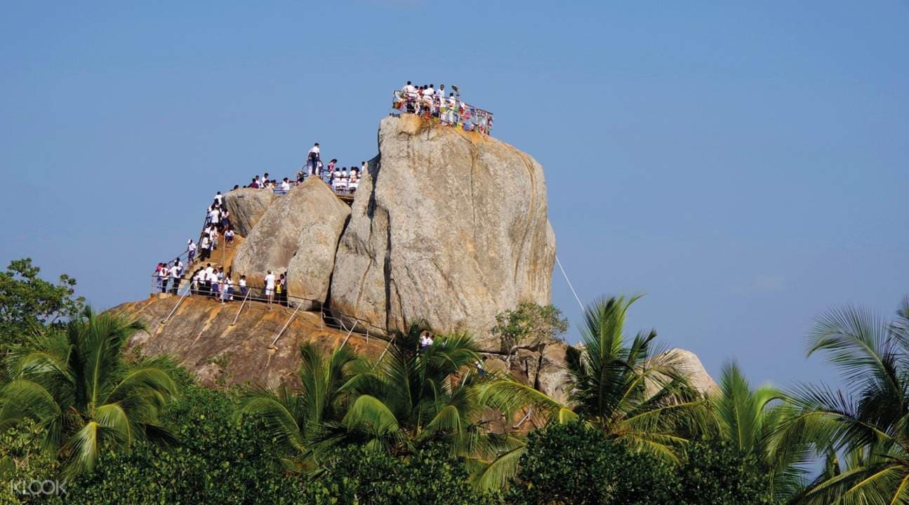 Private Anuradhapura Buddhist Pilgrimage Half Day Tour