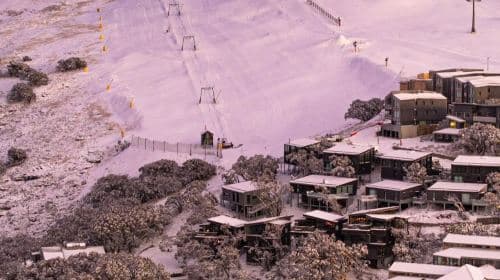 1-day tour to Mt Buller Ski in Melbourne [Snow Viewing/Skiing]|City transfer|Professional coach