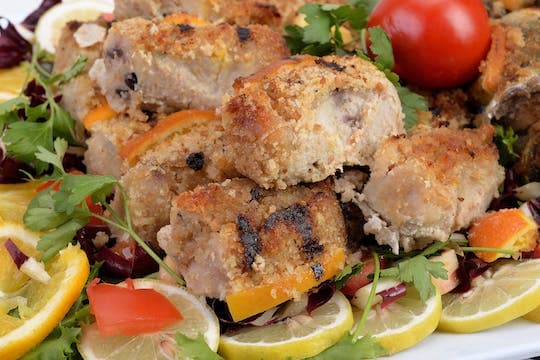 Market Visit and Cooking Class at a Cesarina's Home in Catania