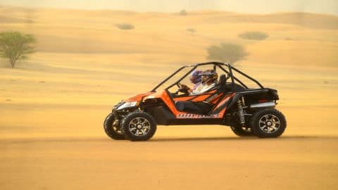 Experiência de Pilotagem de Buggy no Deserto