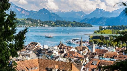 Chocolate Tasting with Lake Trip and City Tour: The Ultimate Lucerne Experience