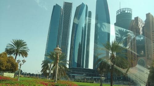 Abu Dhabi City Tour from Dubai - Full-Day Tour Day Tours