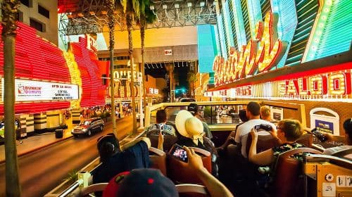 Big Bus Las Vegas: Tour nocturno de turismo en autobús descubierto