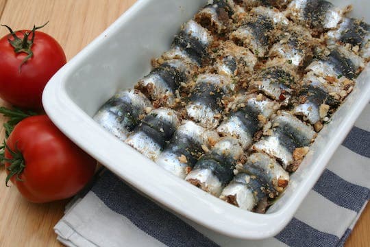 Aula de culinária e degustação na casa de uma Cesarina em Catania