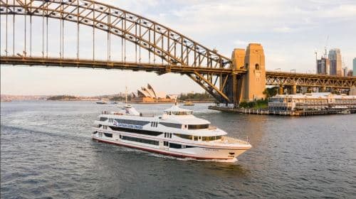 Rejsy Captain Cook Cruises w Darling Harbour w Sydney, Australia [Opcjonalnie: zachód słońca/gwieździste niebo/kolacja Golden Penfolds]|Popołudniowa herbata|Ulepszenie do miejsca przy oknie