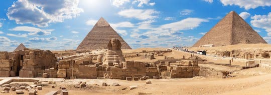 Giza Pyramids, Sphinx, and Egyptian Museum Tour with Lunch from Cairo