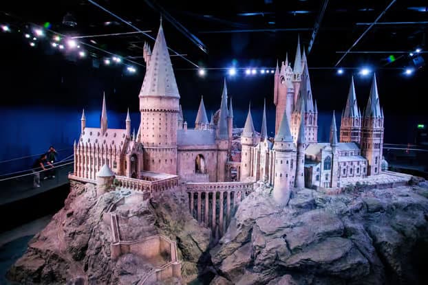 Warner Bros. Studio Harry Potter Tour & Branded Bus