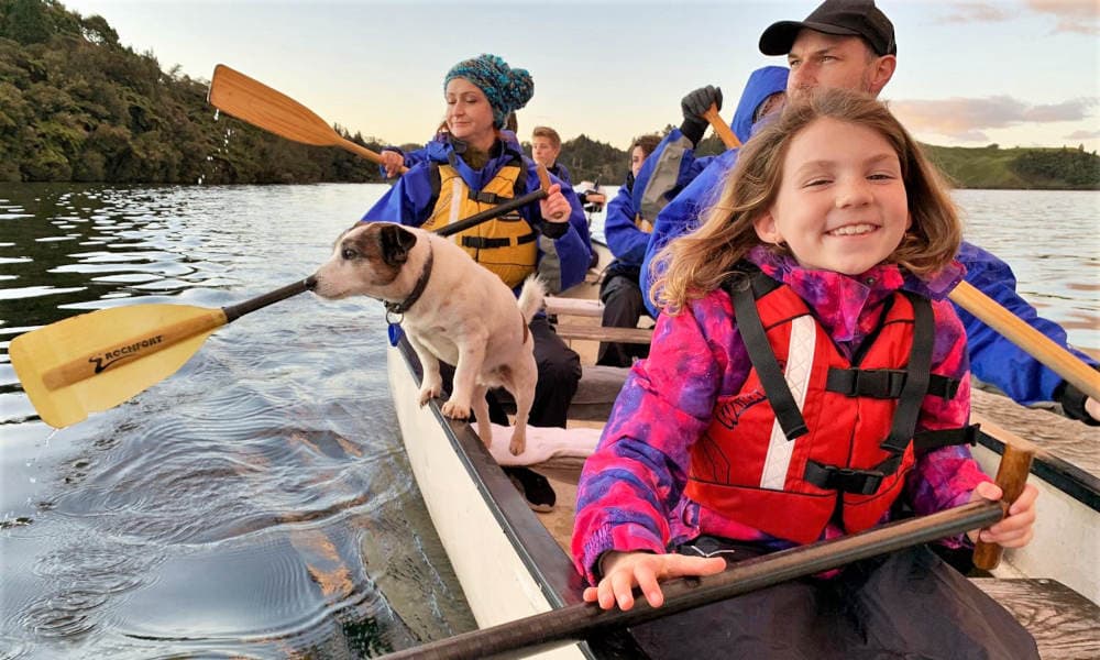 Rotorua: Big Kanu Starlight Glow Worm Tour