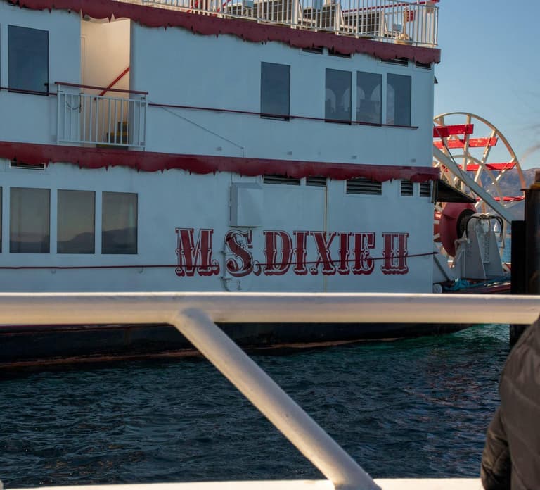 Lake Tahoe: Daytime Scenic Cruise