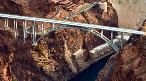 Tour di un giorno alla Hoover Dam e al Grand Canyon West da Las Vegas Day Tours