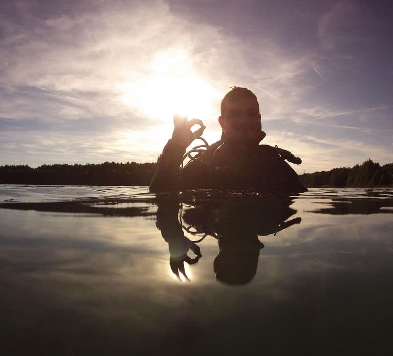 Haren: Dive accompaniment in Lake Dankern