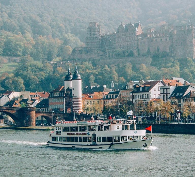 Heidelberg: Passeio de Barco Turístico com Vinho Quente