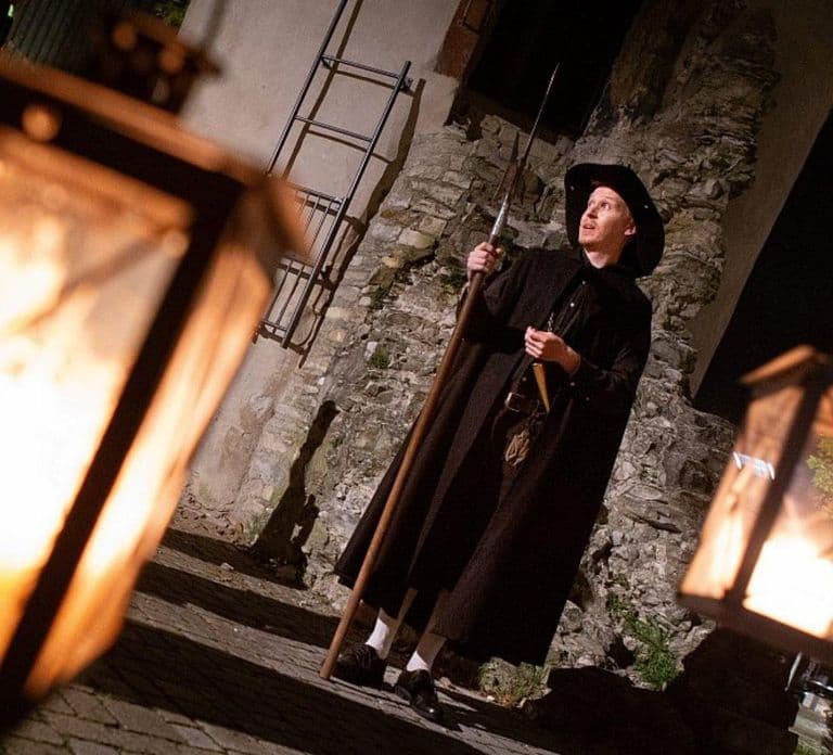 Paderborn : visite guidée « Beschwipste » du veilleur de nuit (avec dégustation)