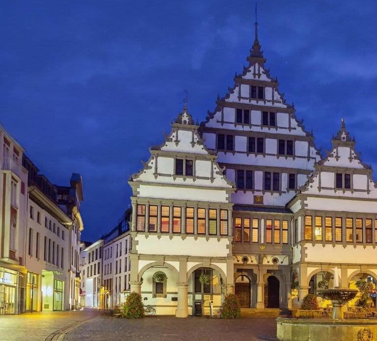 Paderborn : visite guidée « Beschwipste » du veilleur de nuit (avec dégustation)
