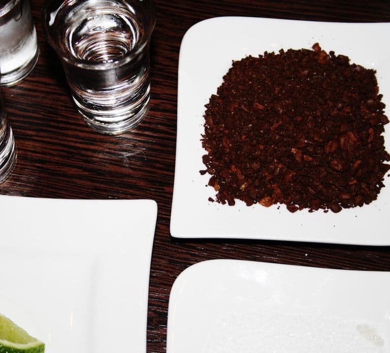 Pub Crawl Cologne Including Admission Fee for Bars and Shots