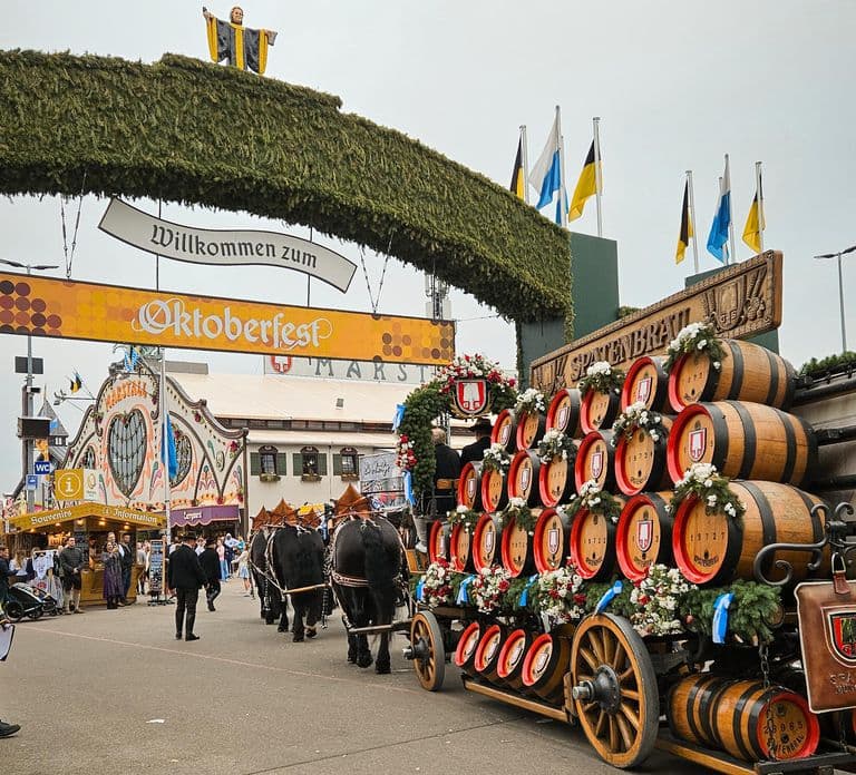 München: Begeleide Oktoberfest-ervaring met bier en lunch