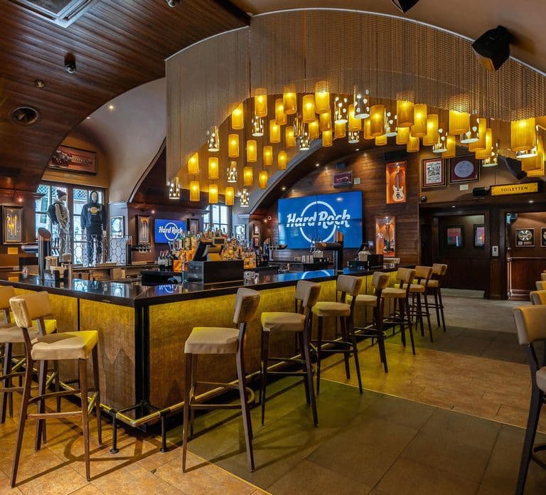 Munich: Hard Rock Cafe with Set Menu for Lunch or Dinner