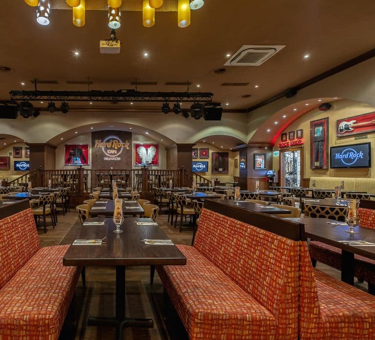 Munich: Hard Rock Cafe with Set Menu for Lunch or Dinner