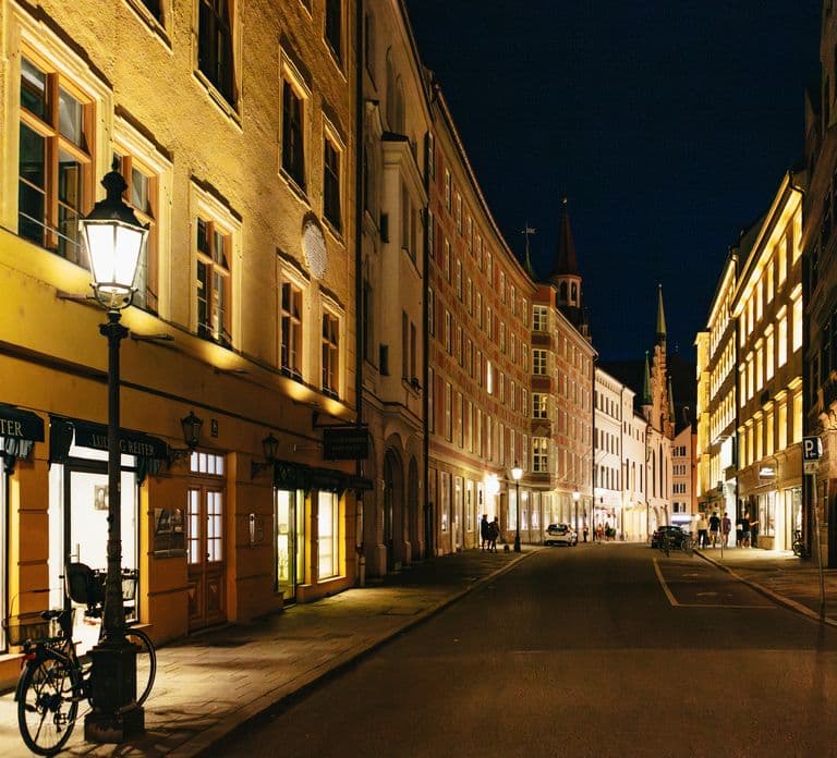 Munich: Middle Ages Tour with Night Watchman in German