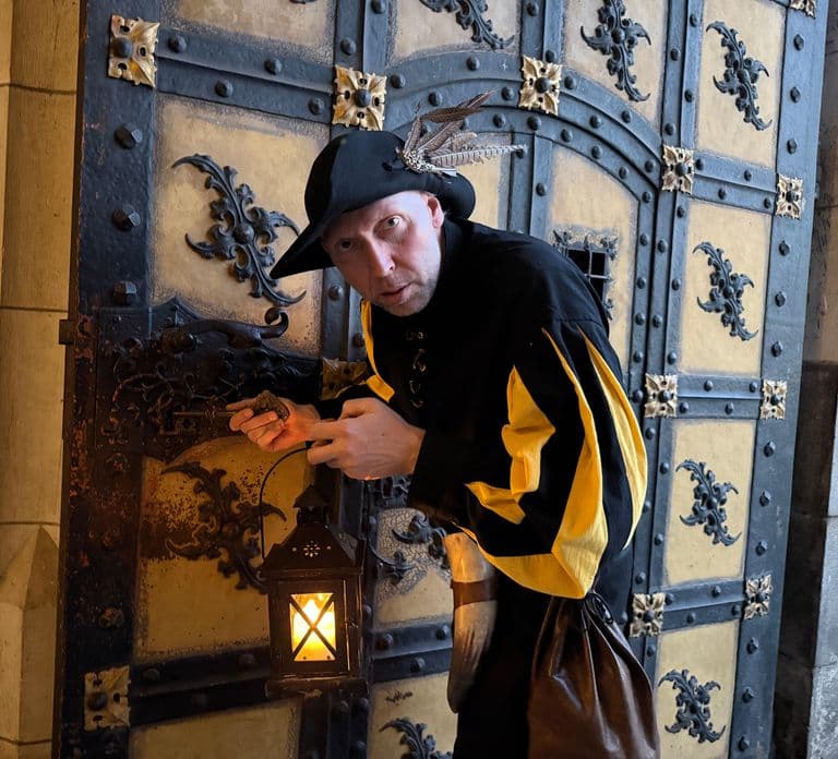 Munich: Night Watchman Tour in English