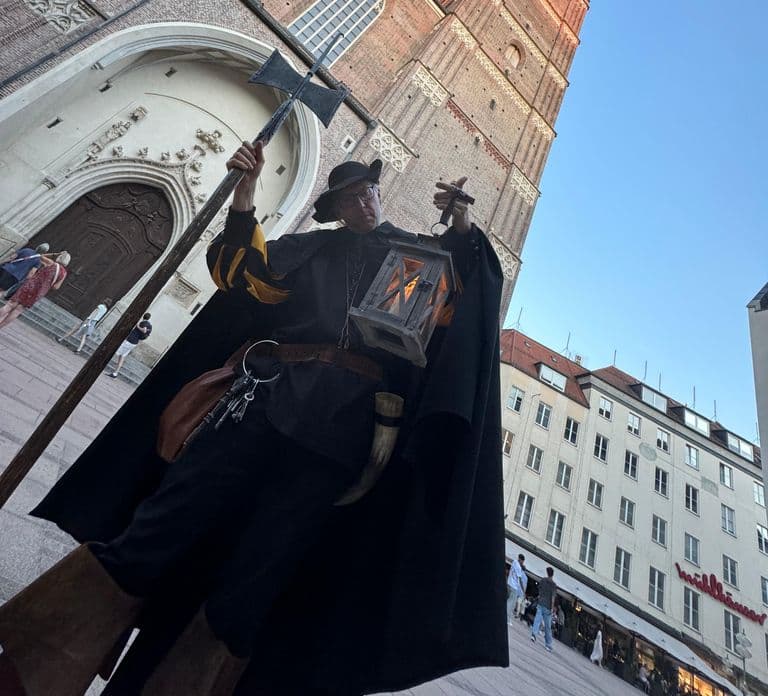 Munich: Night Watchman Tour in English