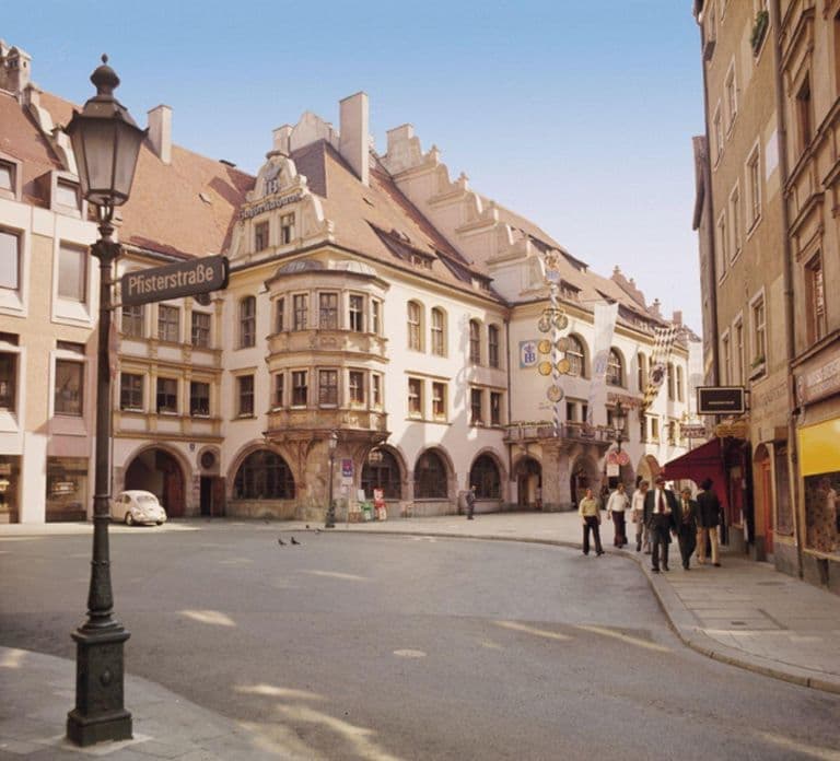 Munich: Private or Group Third Reich and WWII Walking Tour